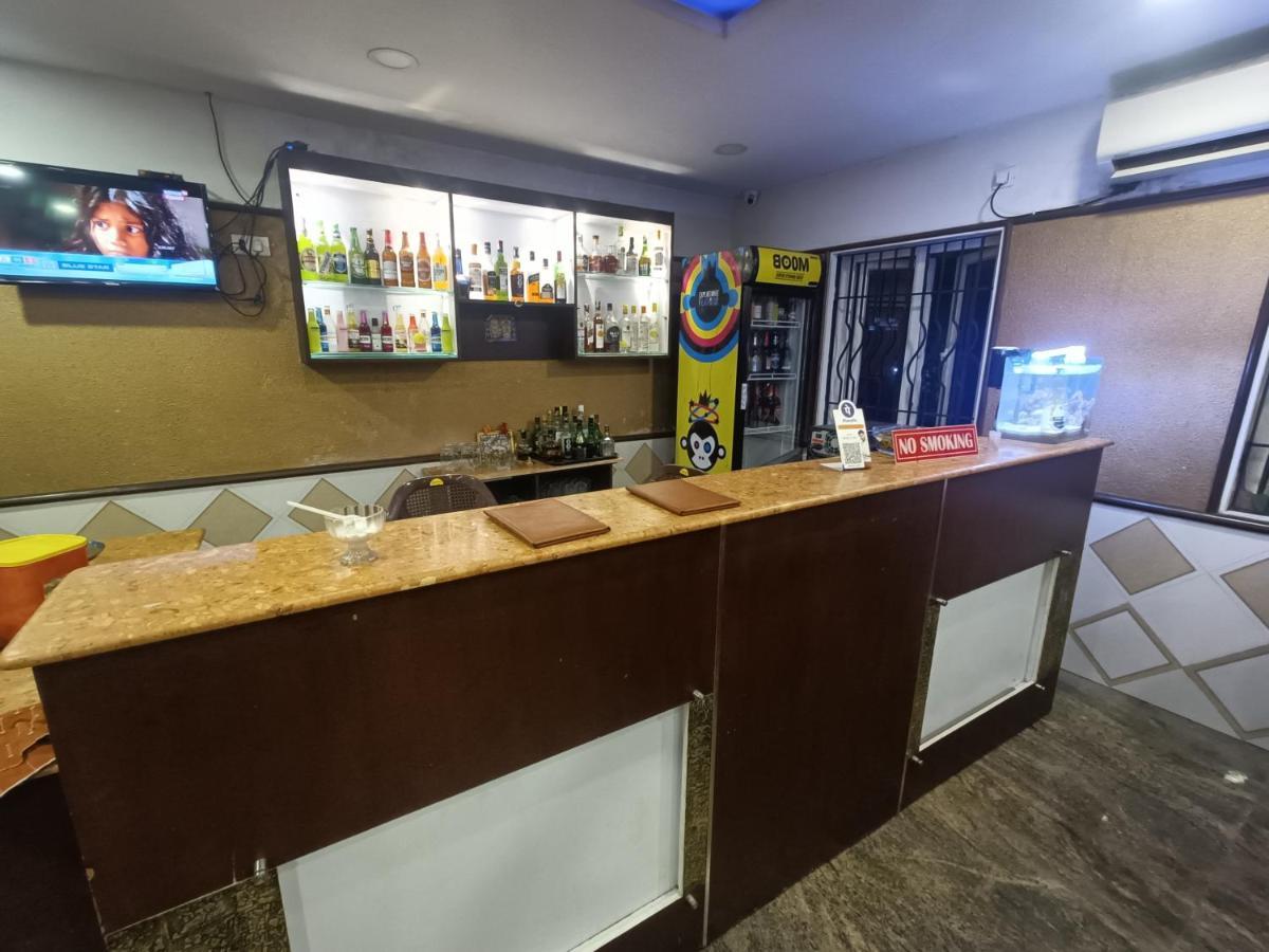 Hotel Arunachala Puduccseri Kültér fotó